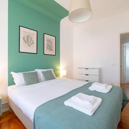 Desterro 2 - Historical Four-bedroom Daire
