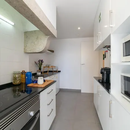 Desterro 2 - Historical Four-bedroom Daire
