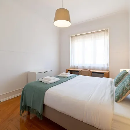 Apartament Desterro 2 - Historical Four-bedroom Lizbona