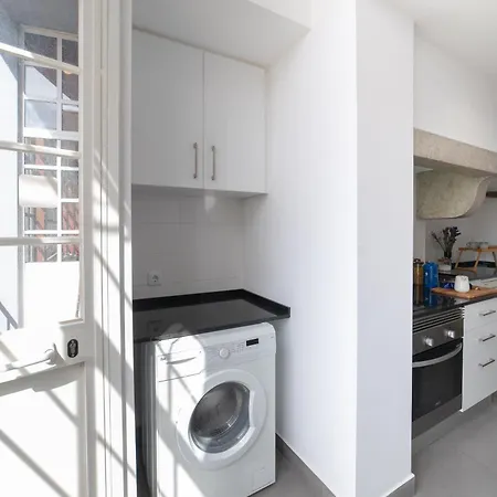 Apartamento Desterro 2 - Historical Four-bedroom *